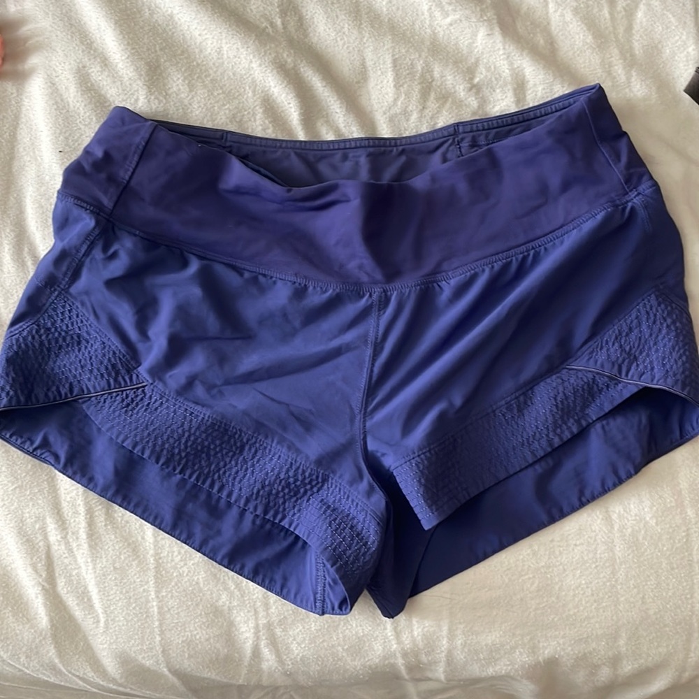 Lululemon 8 Short